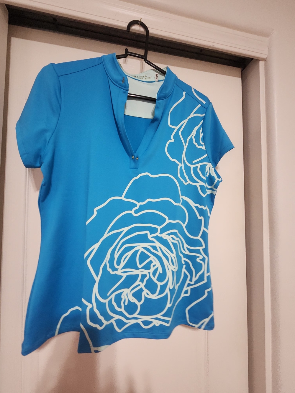 Women's Blue Floral Short-Sleeve V-Notch Top